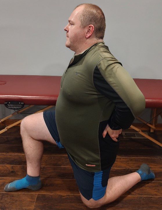 Tensor Fasciae Latae Stretch — step 1 of 2